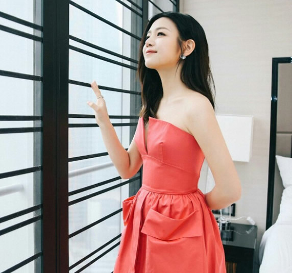 陈妍希的个人资料(简介,身高,年龄,三围,图片）