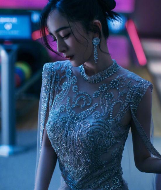 杨幂的个人资料(简介,身高,年龄,三围,图片）