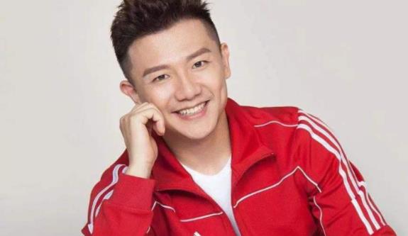 陈一冰个人资料简介及老婆:陈一冰何雯娜事件怎么回事 陈一冰个人资料简介及老婆:陈一冰何雯娜事件怎么回事