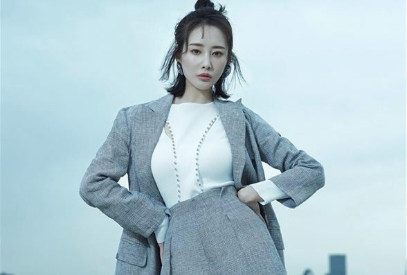 李纯比王鸥好看(李纯王鸥vs谁漂亮) 李纯比王鸥好看(李纯王鸥vs谁漂亮)