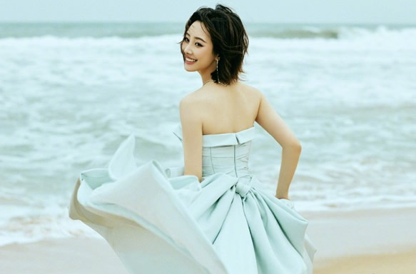 李纯个人简介哪里人(简介,身高,年龄,三围,图片)