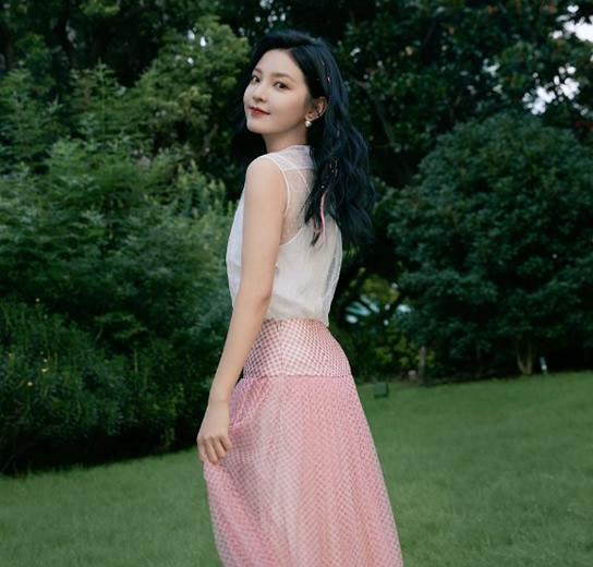 章若楠说自己不是本科的,章若楠是哪个大学毕业的 章若楠说自己不是本科的,章若楠是哪个大学毕业的