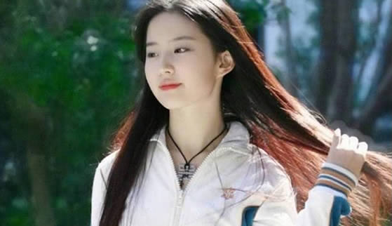 刘亦菲作品为什么这么少:刘亦菲男朋友是谁2021 刘亦菲作品为什么这么少:刘亦菲男朋友是谁2021