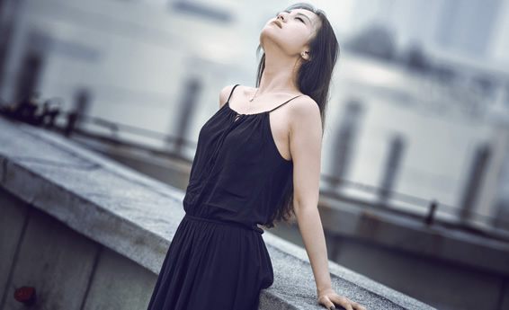 老婆出差了小姨子却留宿我家 原来小姨子竟然这么疯狂