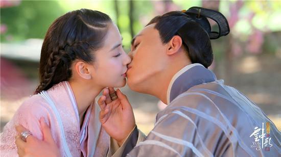 让人把持不住的影视剧中的吻戏 第三种爱情欲满满