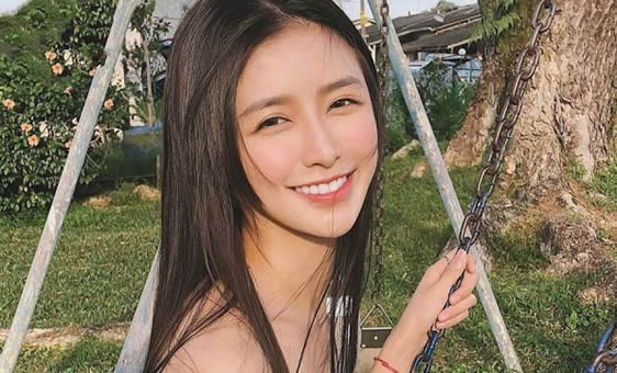 蔡卓宜到底怎么了 经历什么哭那么伤心？又为啥离婚了