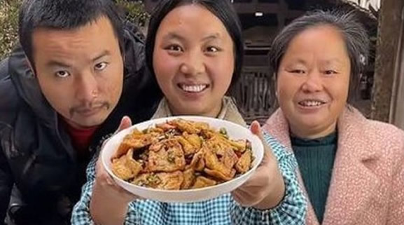 快手牛爱芳的身世之谜 小春花是怎么火起来的?-昕薇网 快手牛爱芳的身世之谜 小春花是怎么火起来的?-昕薇网