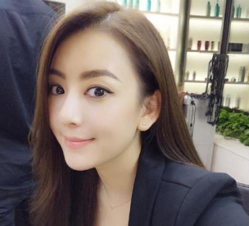 方媛的家世如何 方媛原来的样子生活照