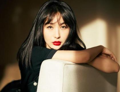 李菲儿黄晓明在一起多久 李菲儿和黄晓明分手原因