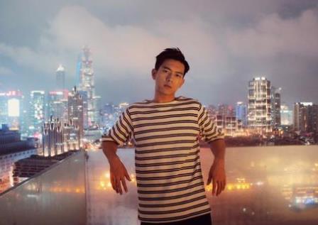 李现王紫璇否认恋情 李现个人资料简介