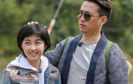 黄磊和张子枫的关系怎么样  黄磊和张子枫是父女吗