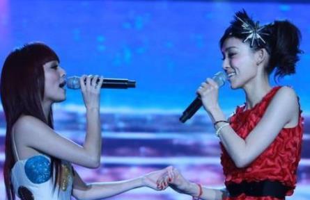 张韶涵凭借什么洗白了 张韶涵范玮琪怎么回事