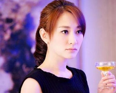 李小冉的老公个人资料 演员李小冉的感情经历是怎样