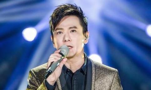 张信哲李嘉欣是怎么回事 张信哲李嘉欣在一起过吗