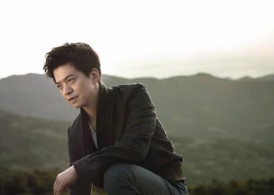 李健参加的第几季歌手 李健的老婆是哪一位