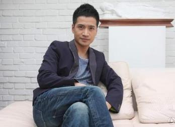  何晟铭老婆叫什么名字  何晟铭怎么突然消失了