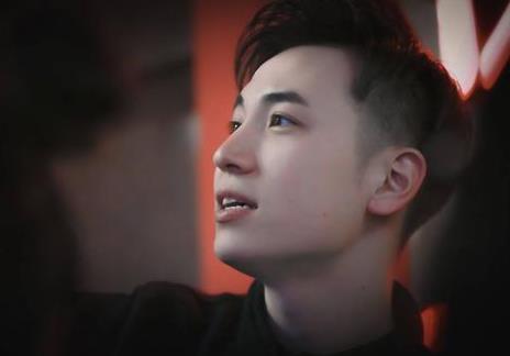 德云社王九龙是郭德纲什么人 王九龙的女朋友叫什么名字 