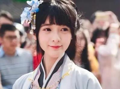 徐娇是周星驰的女儿吗 长江七号徐娇个人资料简介