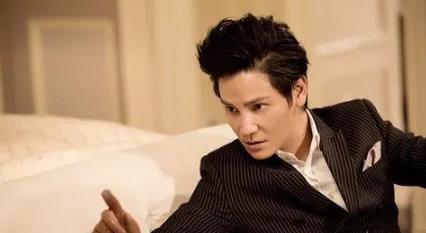 丁子峻和杨千嬅是什么关系  丁子峻的老婆叫什么