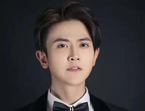 刘端端妻子李欣资料 刘端端是星二代吗