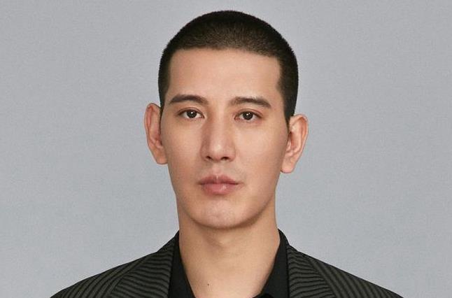 蒲巴甲和王力宏长的太像啦 蒲巴甲怎么出道的