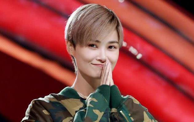 李宇春嫁78岁老外是真的吗? 李宇春是什么脸型