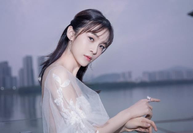 赵樱子和赵韩樱子是不是一个人,赵韩樱子为什么改名为赵樱子