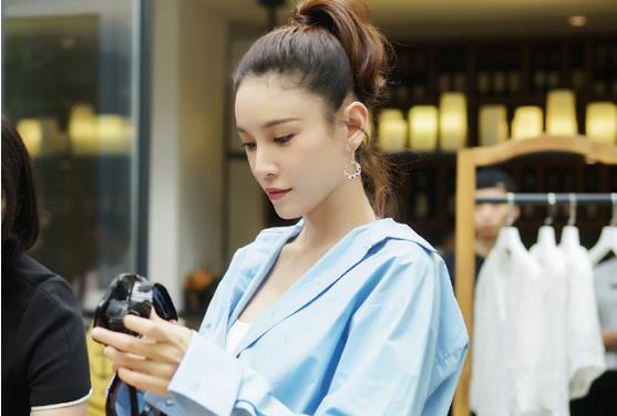 张蓝心的对象是军人吗,张蓝心是哪一年出生