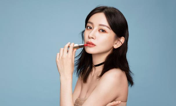 施诗的男朋友是谁,施诗结婚了吗?