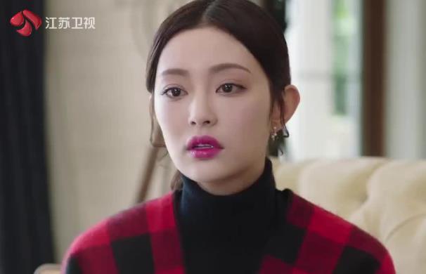 盖玥希和倪妮长的像,盖玥希的嘴怎么了