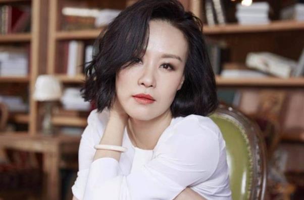 邬君梅前男友是谁,邬君梅是哪里人
