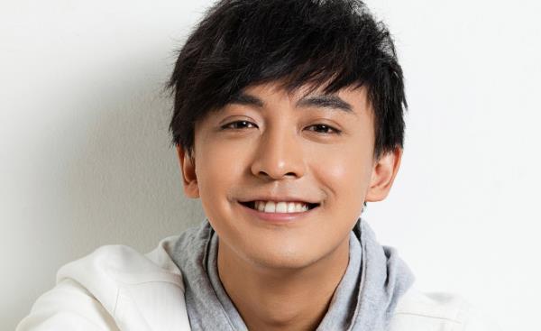 李佳航和刘智扬很像,李佳航和刘智扬是什么关系