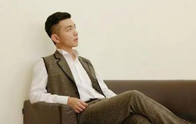 邢佳栋的老婆叫什么名字 邢佳栋为什么叫561