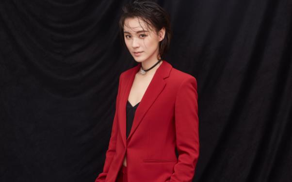 毛林林和袁姗姗太像了,毛林林是哪里的