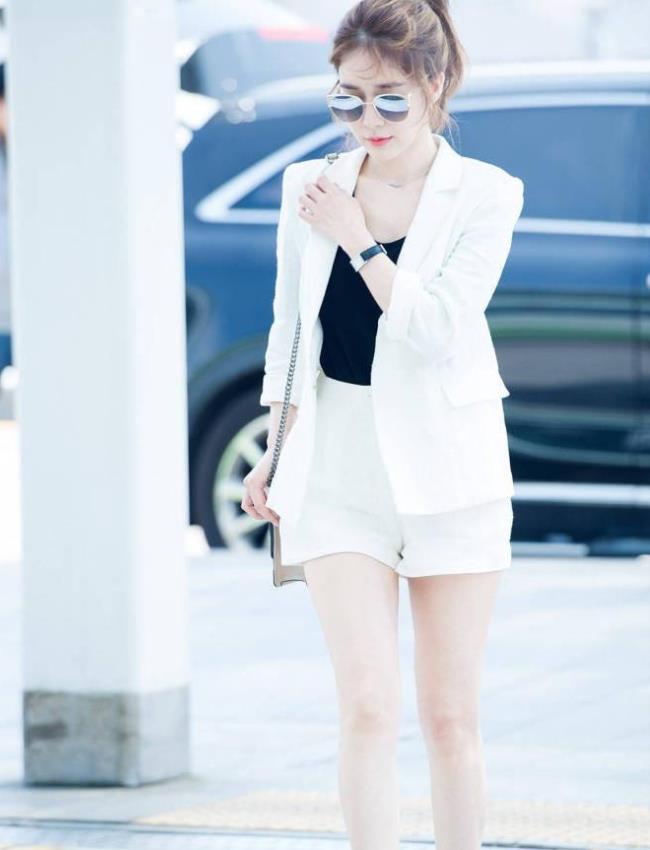 不老女神刘仁娜整容了吗？写真照片让人看着舒心