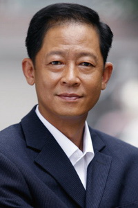 王志文
